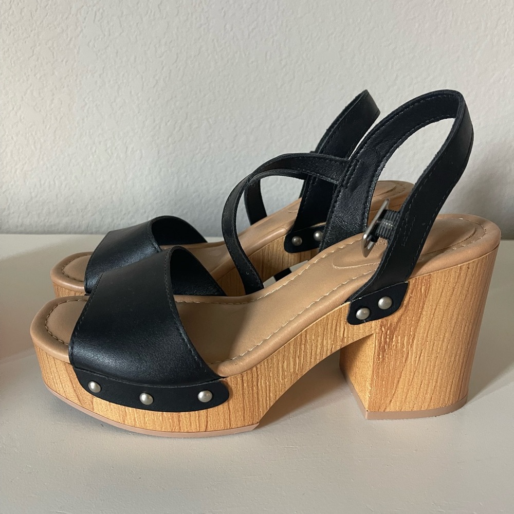 Block heels Size 8